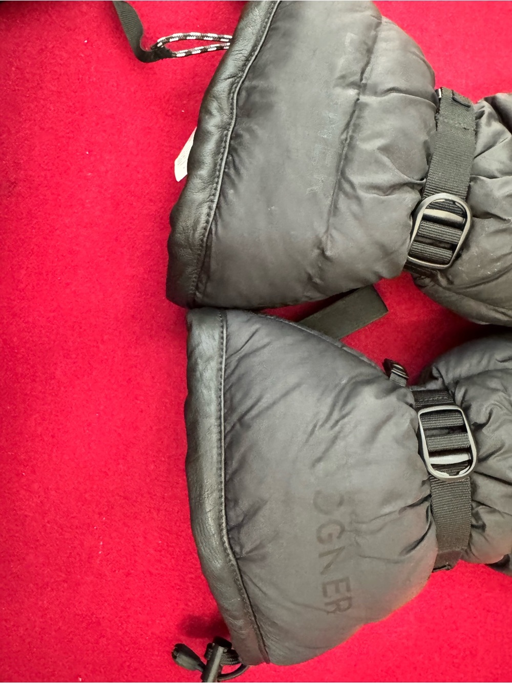 Men Bags Subcategory Classification - Picture 3 of 5